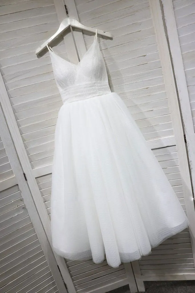 A Line Spaghetti Straps White Lace up Tulle V Neck Short Prom Dress Homecoming Dress