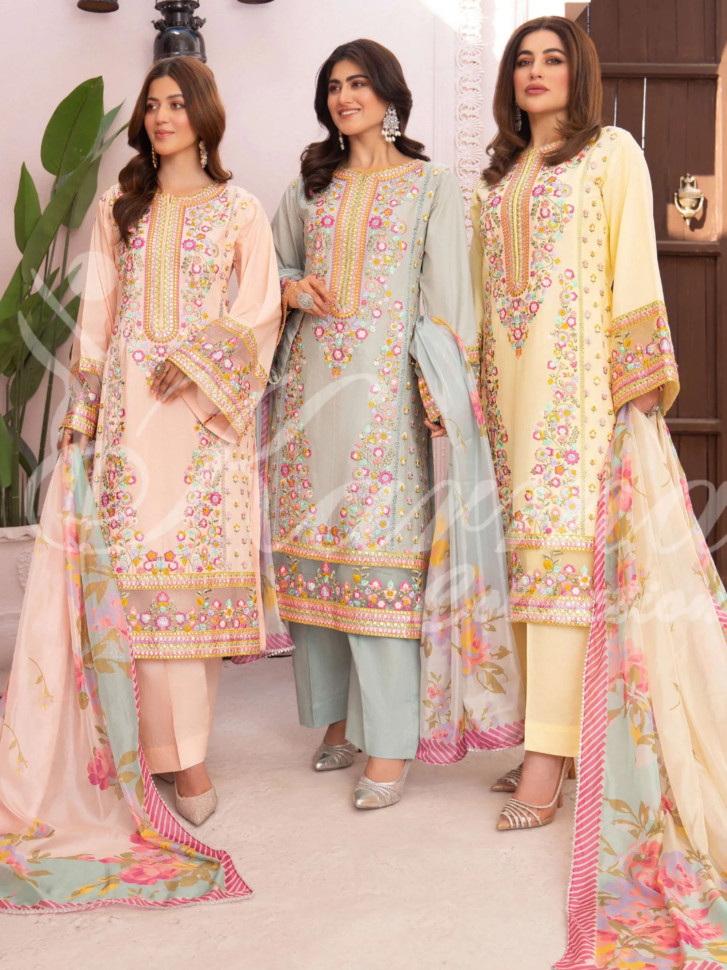 Karma Collection "Naqsh" Pink Cotton Embroidered Suit (KC1352)