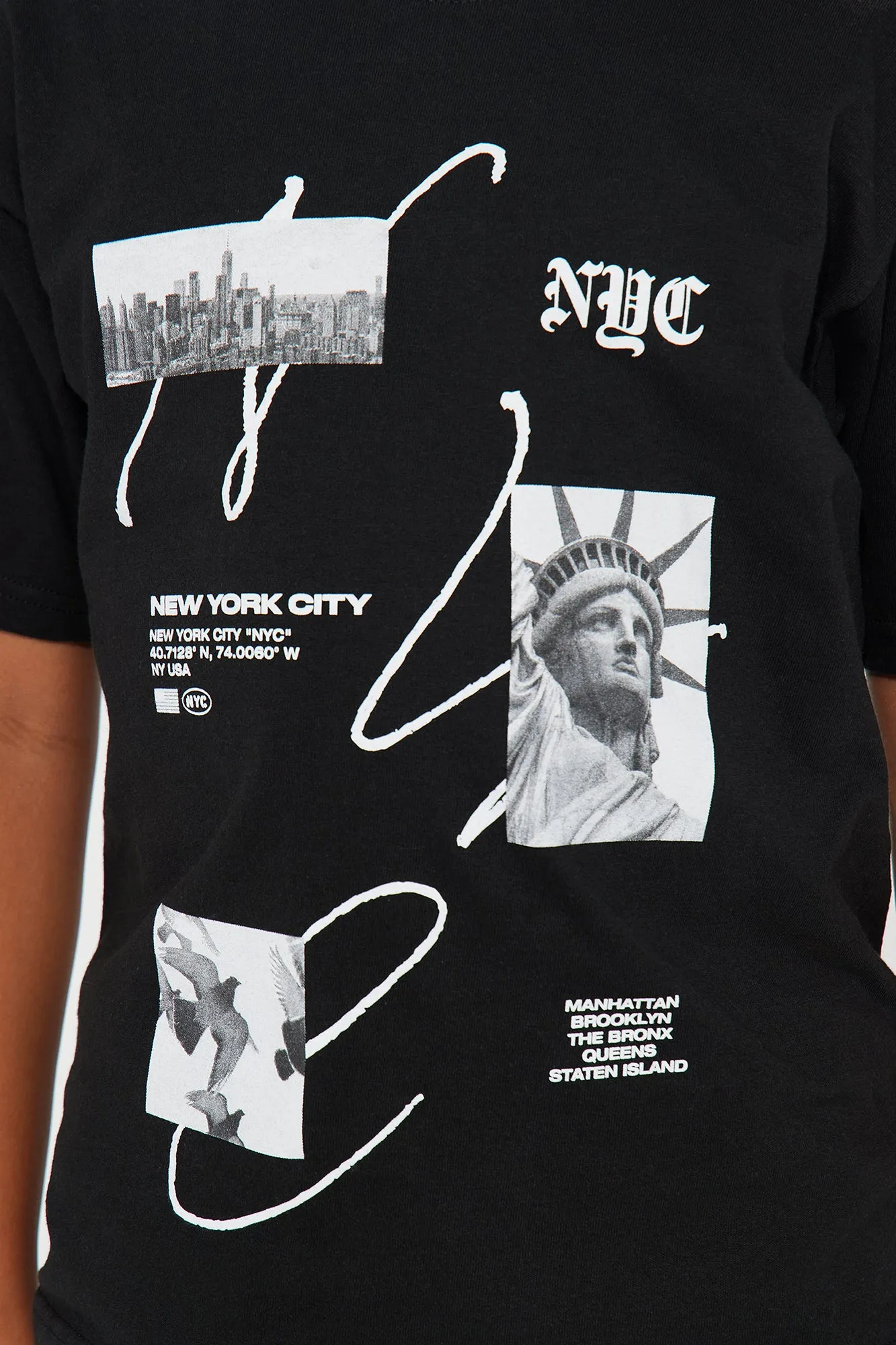 Mini NYC Gallery Short Sleeve Tee - Black