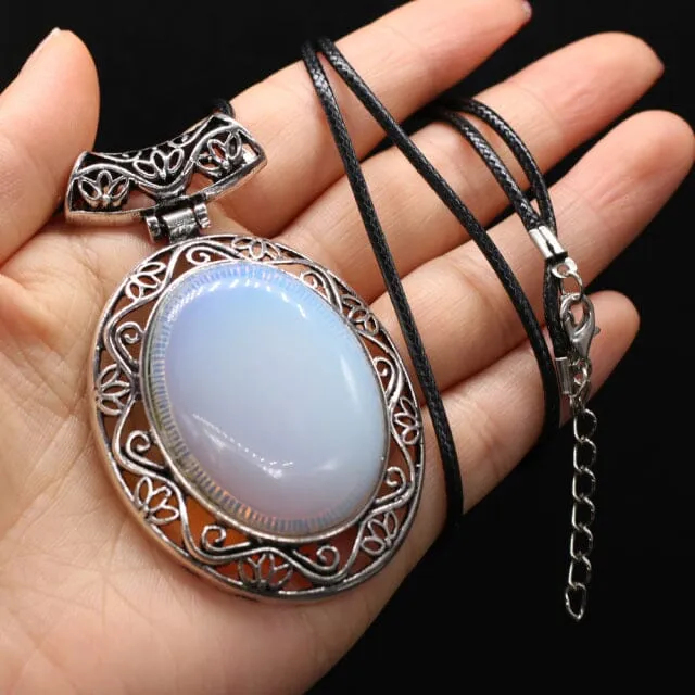 Natural Stone Oval Shape Pendant Necklace