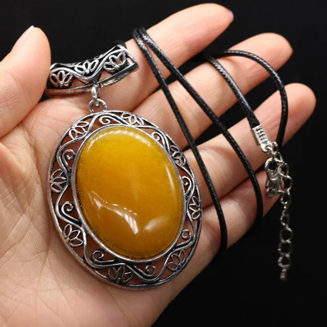 Natural Stone Oval Shape Pendant Necklace