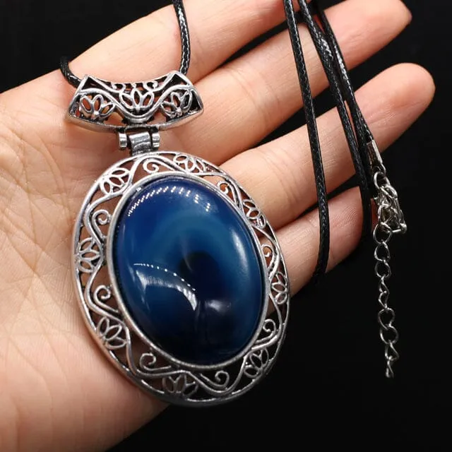 Natural Stone Oval Shape Pendant Necklace