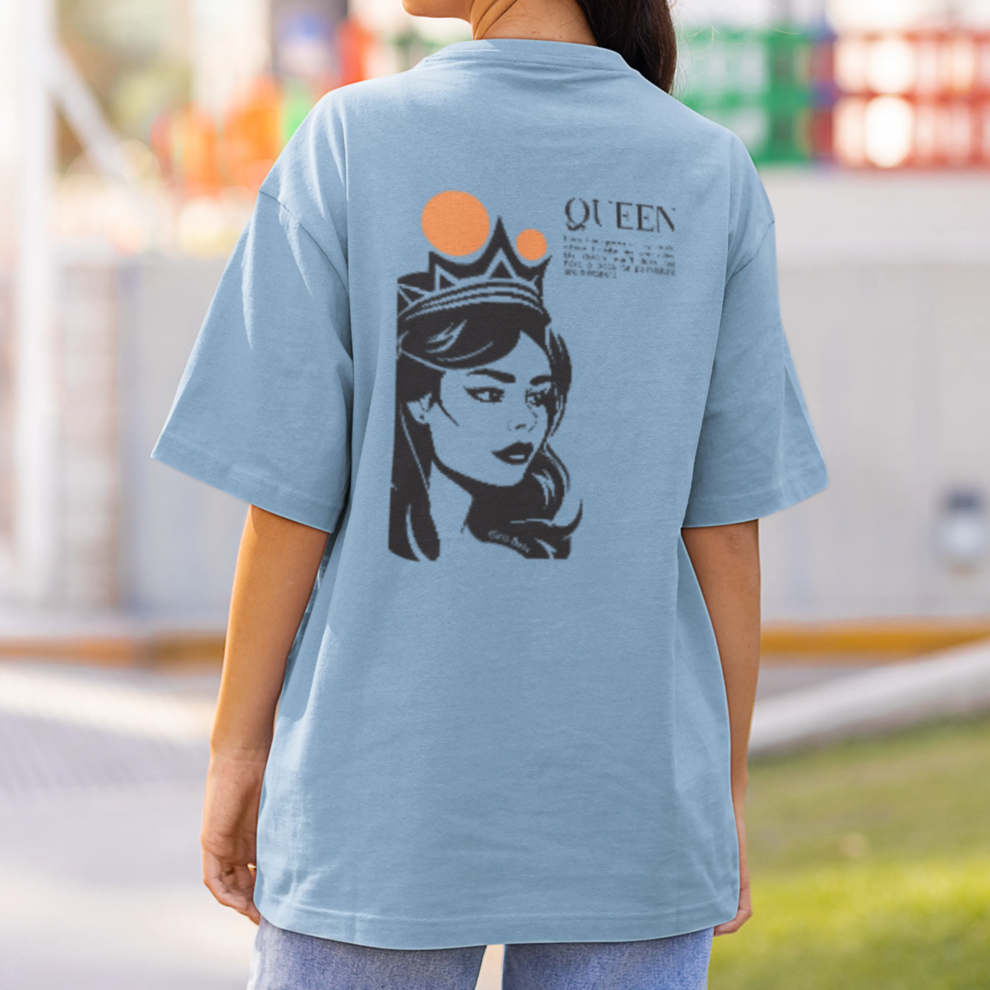 Queen of Hearts Backprinted OversizedTee