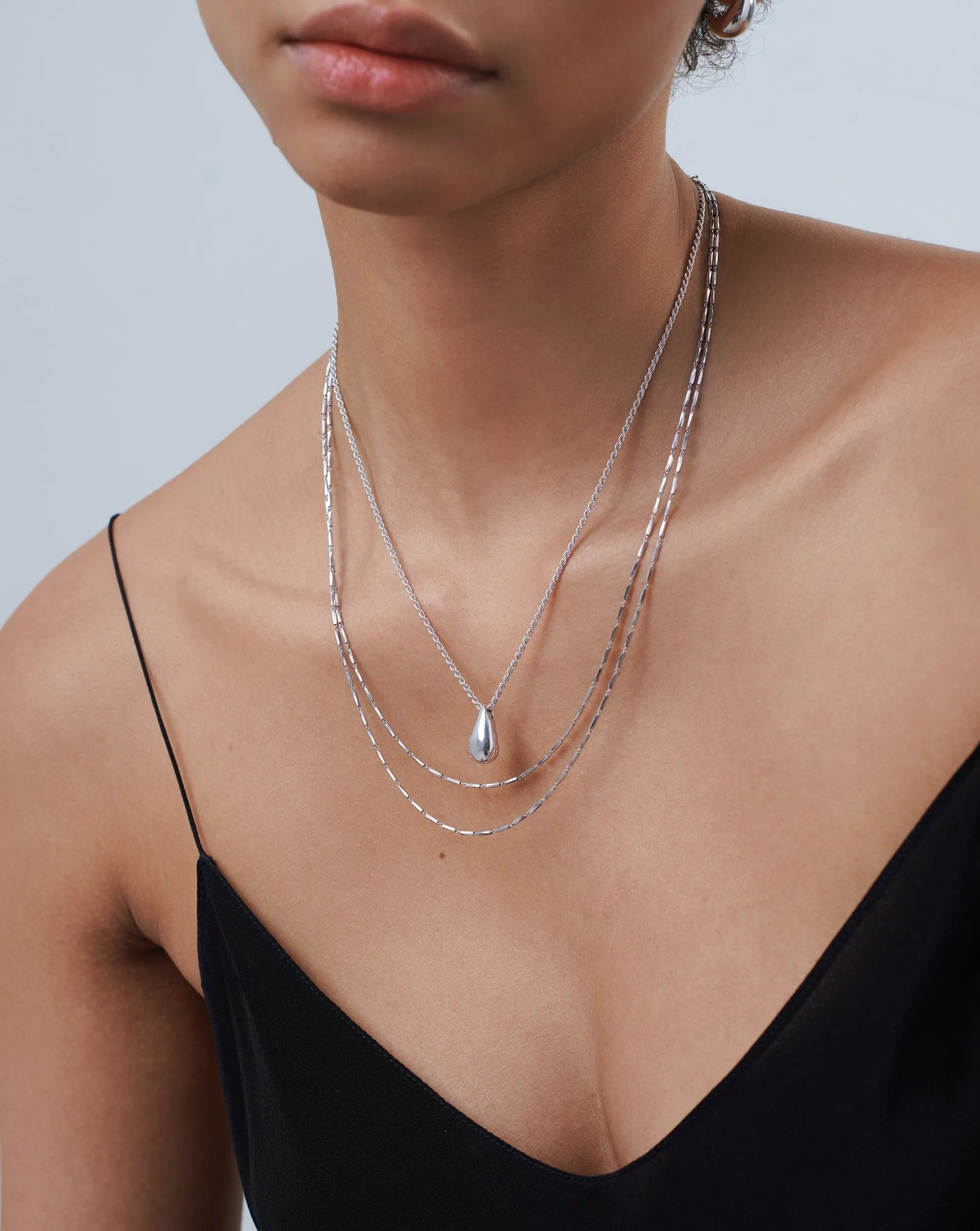 Savi Sculptural Droplet Pendant Necklace | Sterling Silver