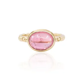 STEVEN BATTELLE 18K YELLOW GOLD CABOCHON PINK OVAL TOURMALINE RING