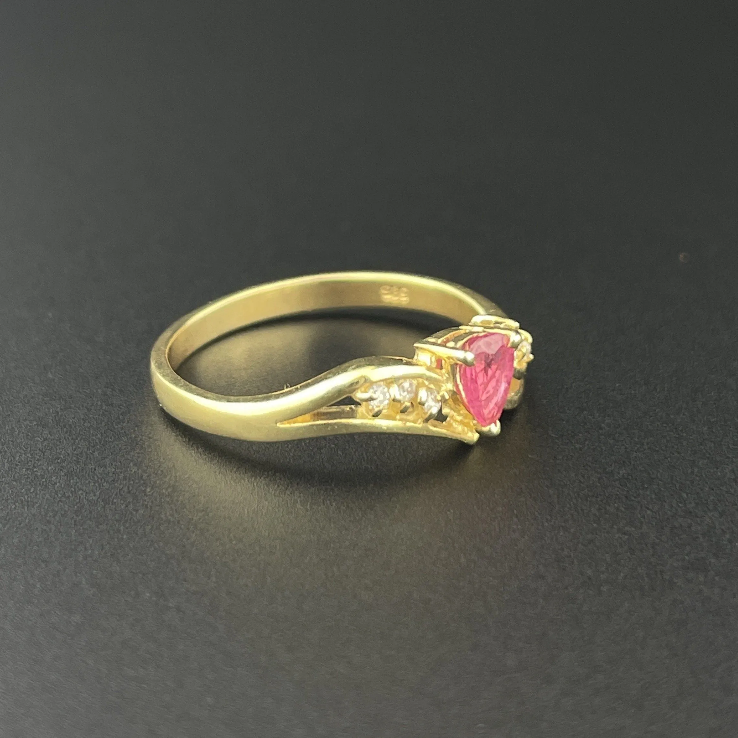 Vintage 14K Gold Diamond Ruby Pear Solitaire Ring, Sz 6.5